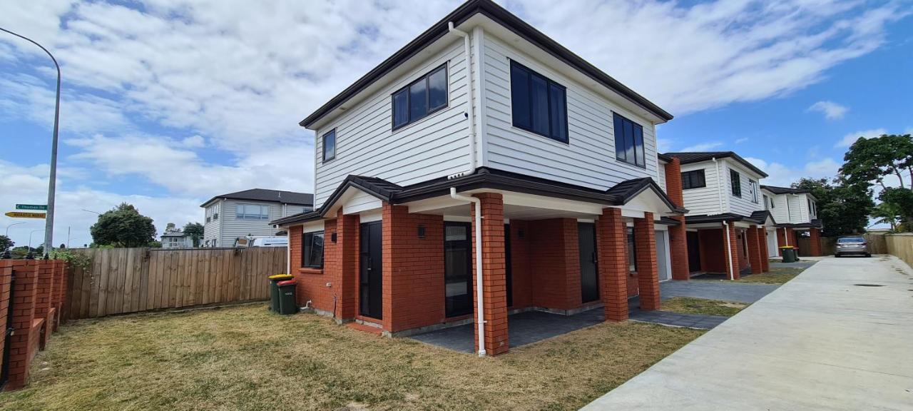 Kudos Business Suites & Airport Motel Auckland Esterno foto