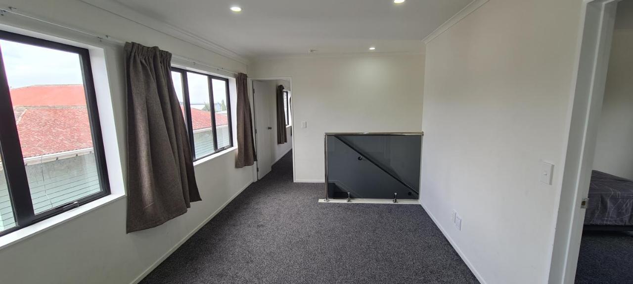 Kudos Business Suites & Airport Motel Auckland Esterno foto
