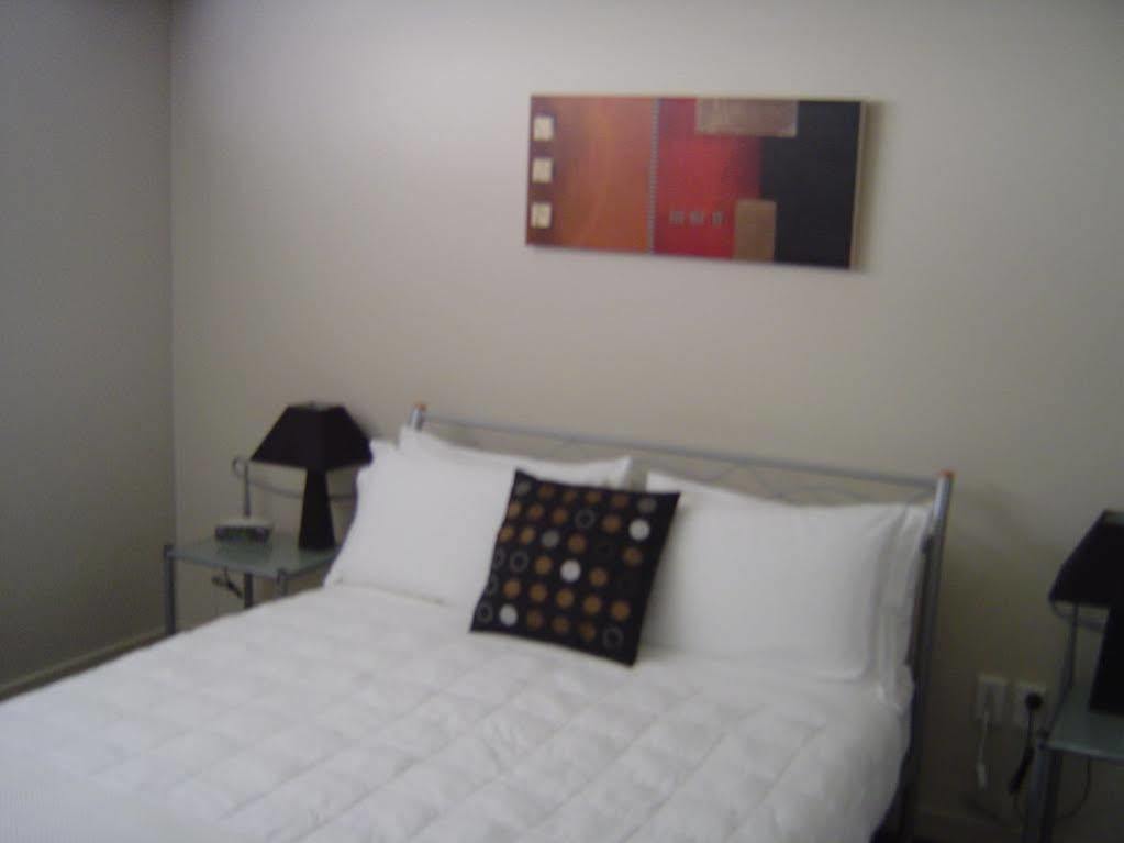 Kudos Business Suites & Airport Motel Auckland Esterno foto